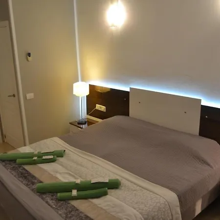 Apartament Island Village * Адехе