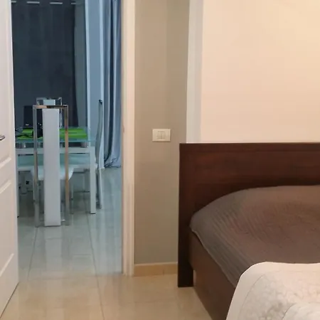 Apartament Island Village Адехе