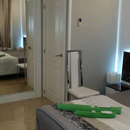 Apartament Island Village Апартаменты Адехе