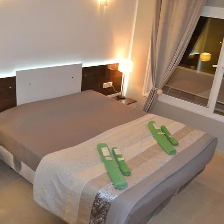 Апартаменты Apartament Island Village Адехе