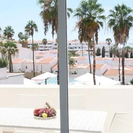 Apartament Island Village Апартаменты